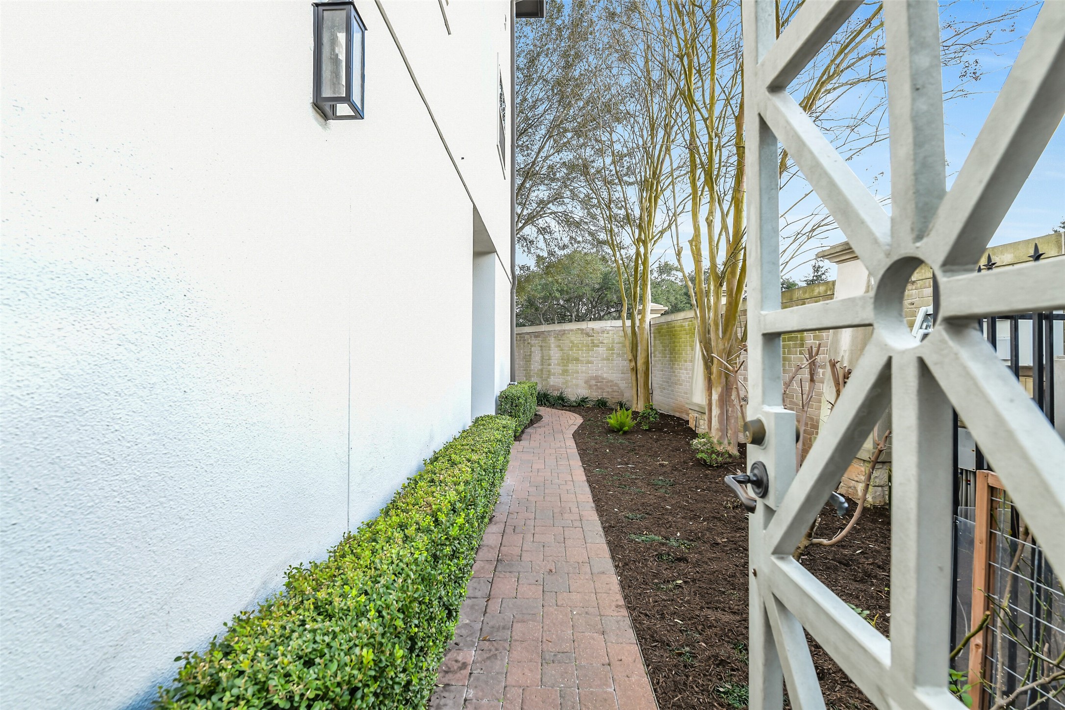 15943 Morgan Street Sugar Land, TX 77478 - Photo 3 of 41