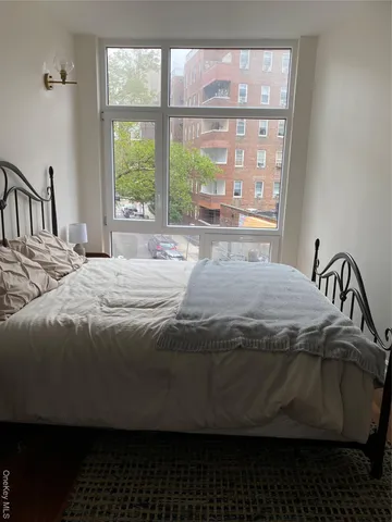 $949,999 | 65-18 Austin Street, Unit 8A | Rego Park