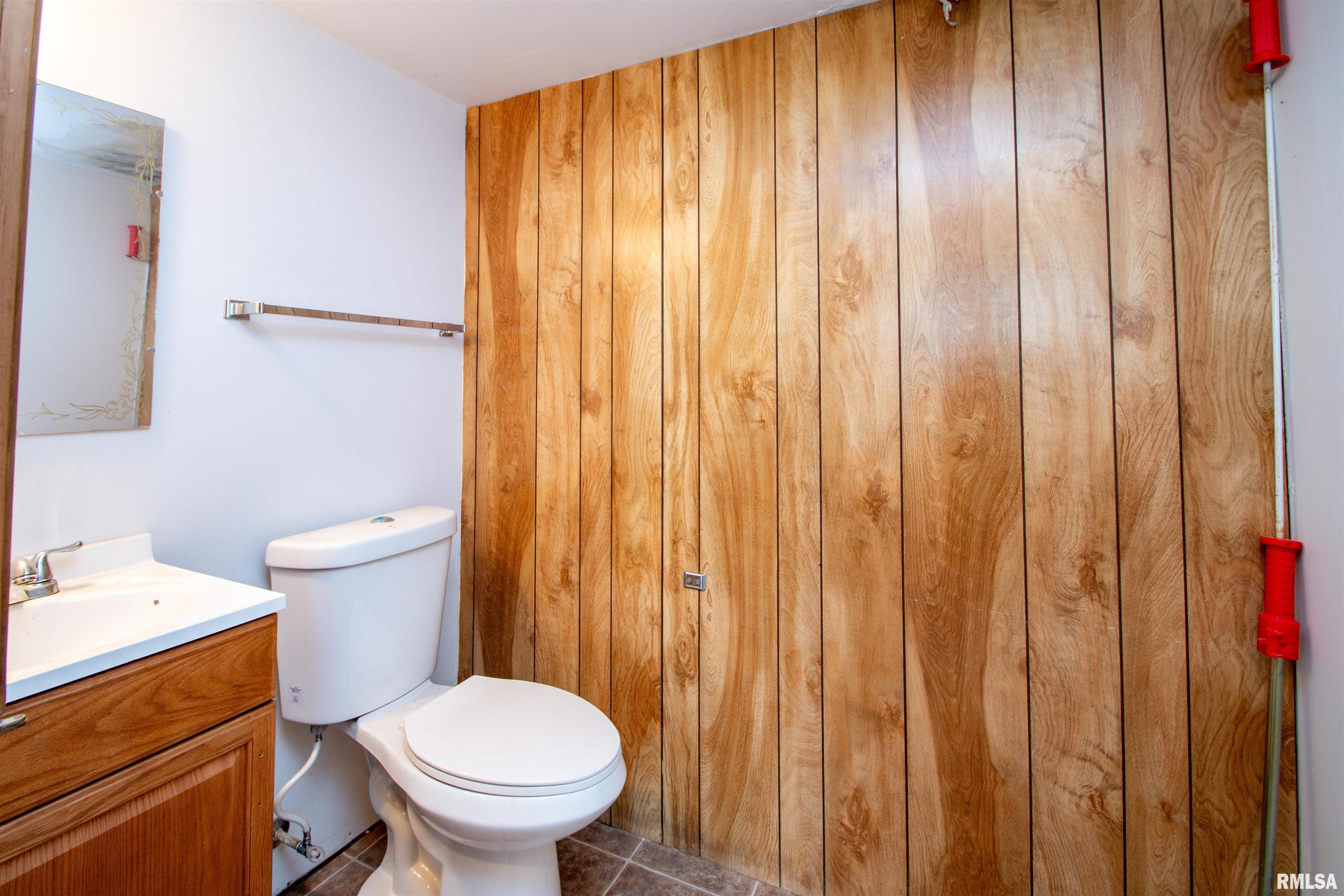 3902 North Rochelle Lane Peoria, IL 61615 - Photo 33 of 40 Gallery Image 33
