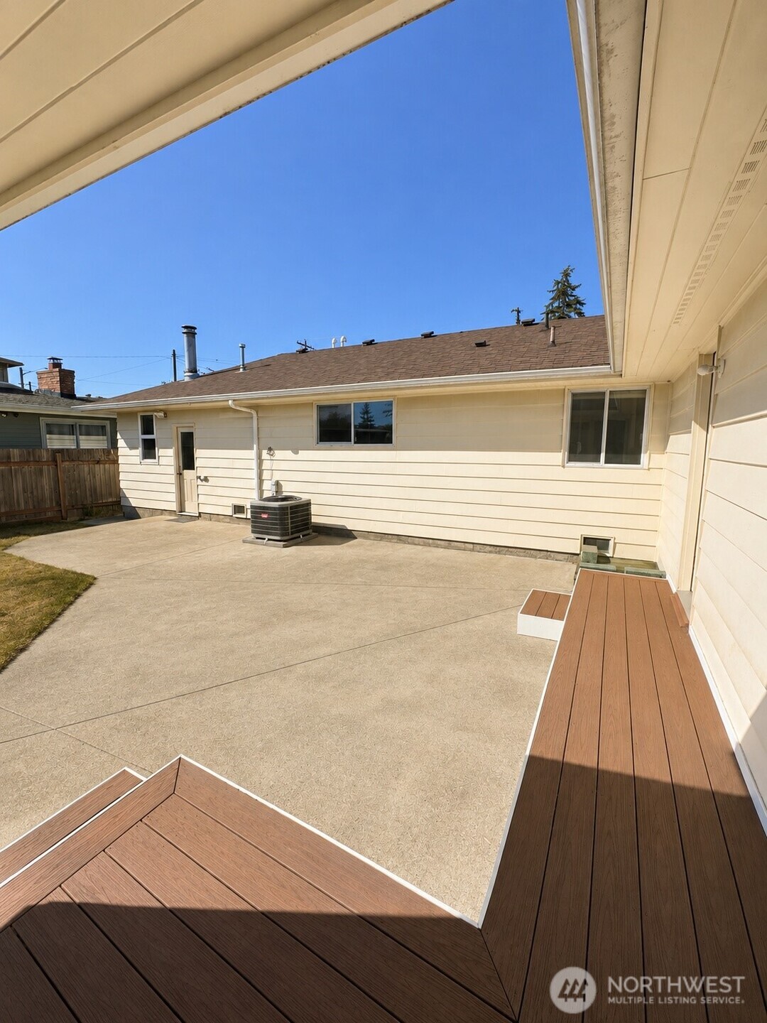 216 Caspers Street Edmonds, WA 98020 - Photo 18 of 19 Gallery Image 18