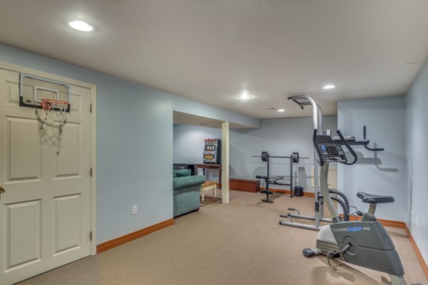 46 Chatham Road Billerica, MA 01821 - Photo 25 of 30