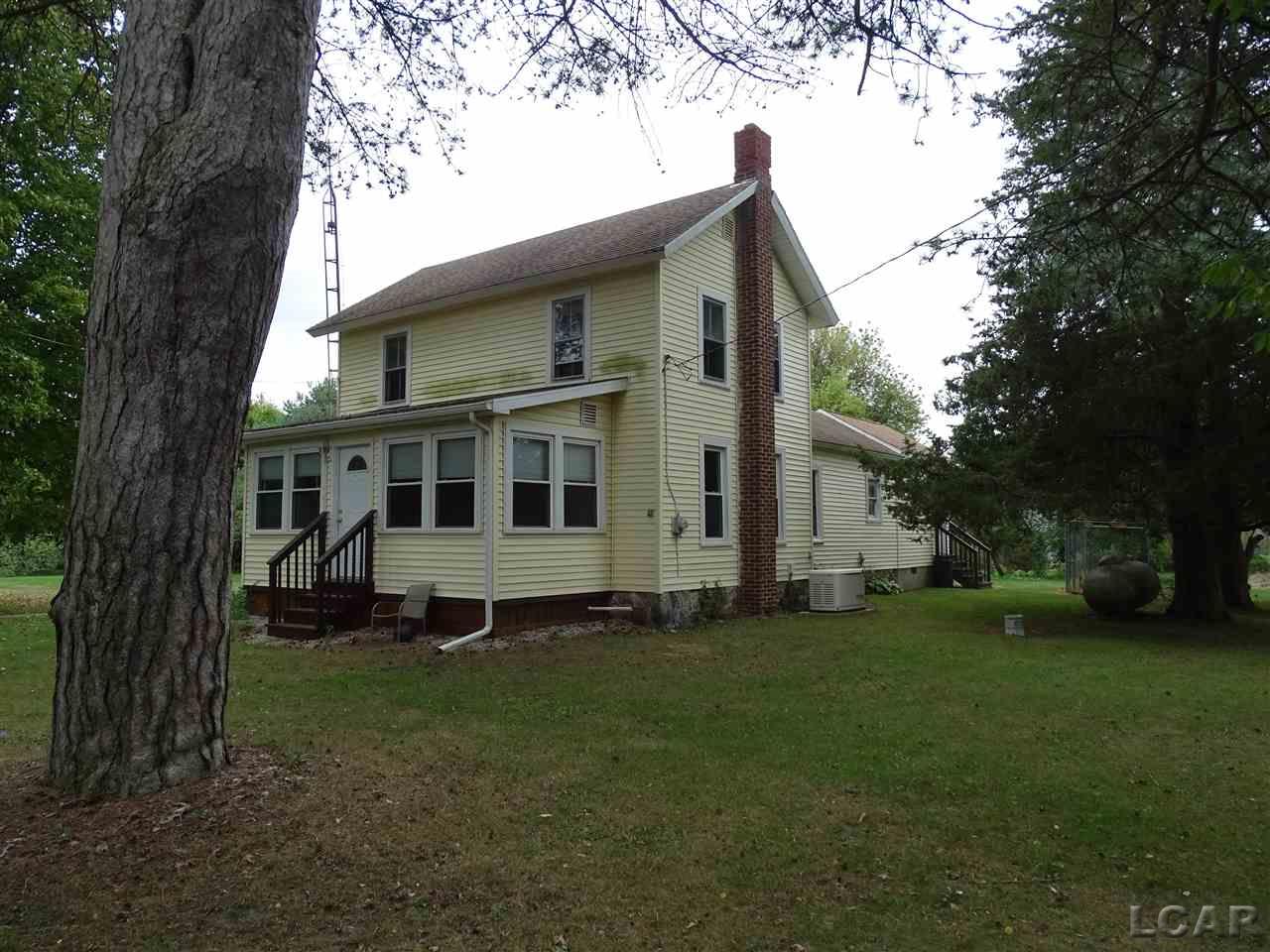 10537 Pennington Road Tecumseh, MI 49286 - Photo 2 of 24