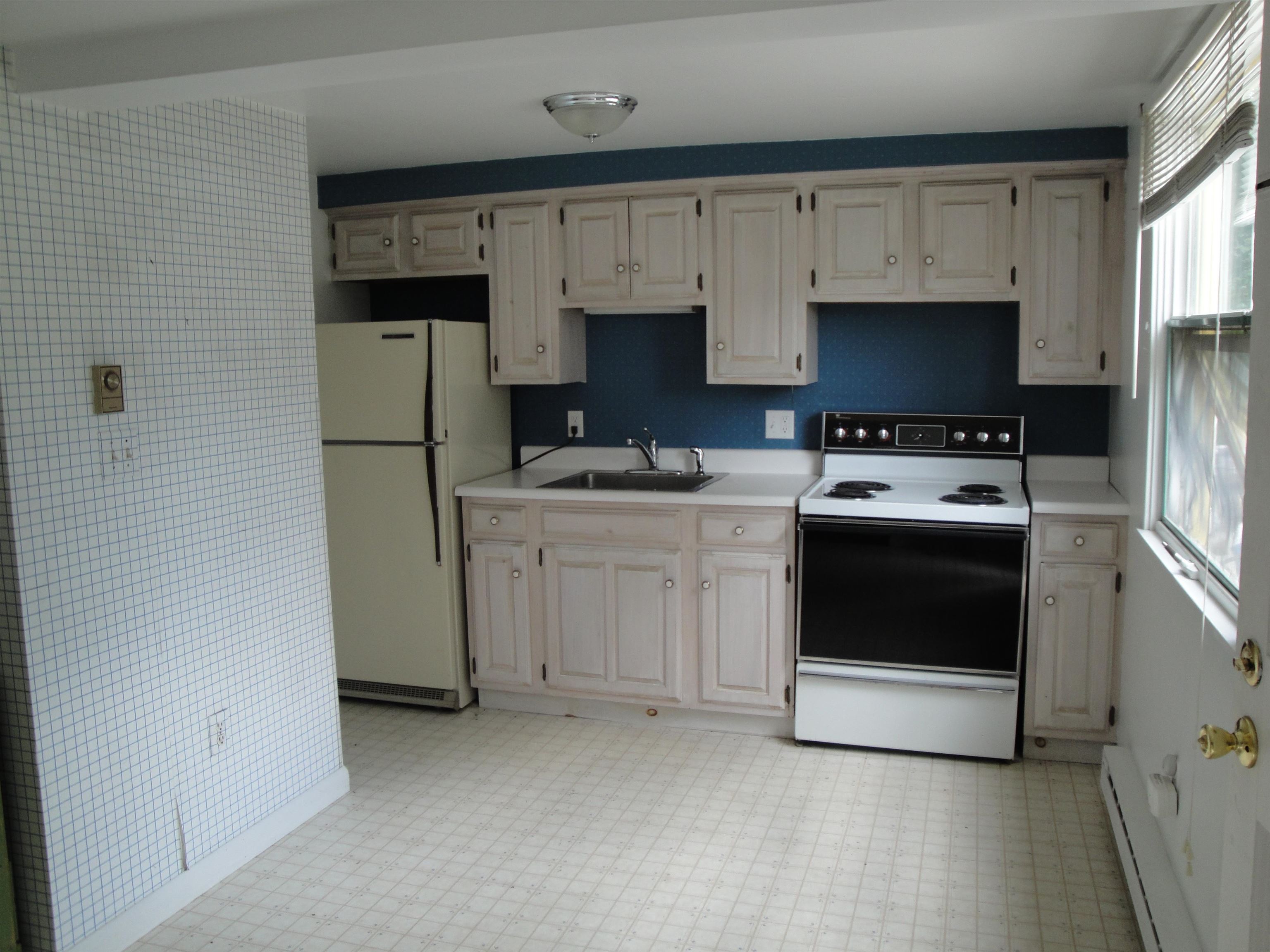 198 Elm Street Manchester, VT 05255 - Photo 18 of 21