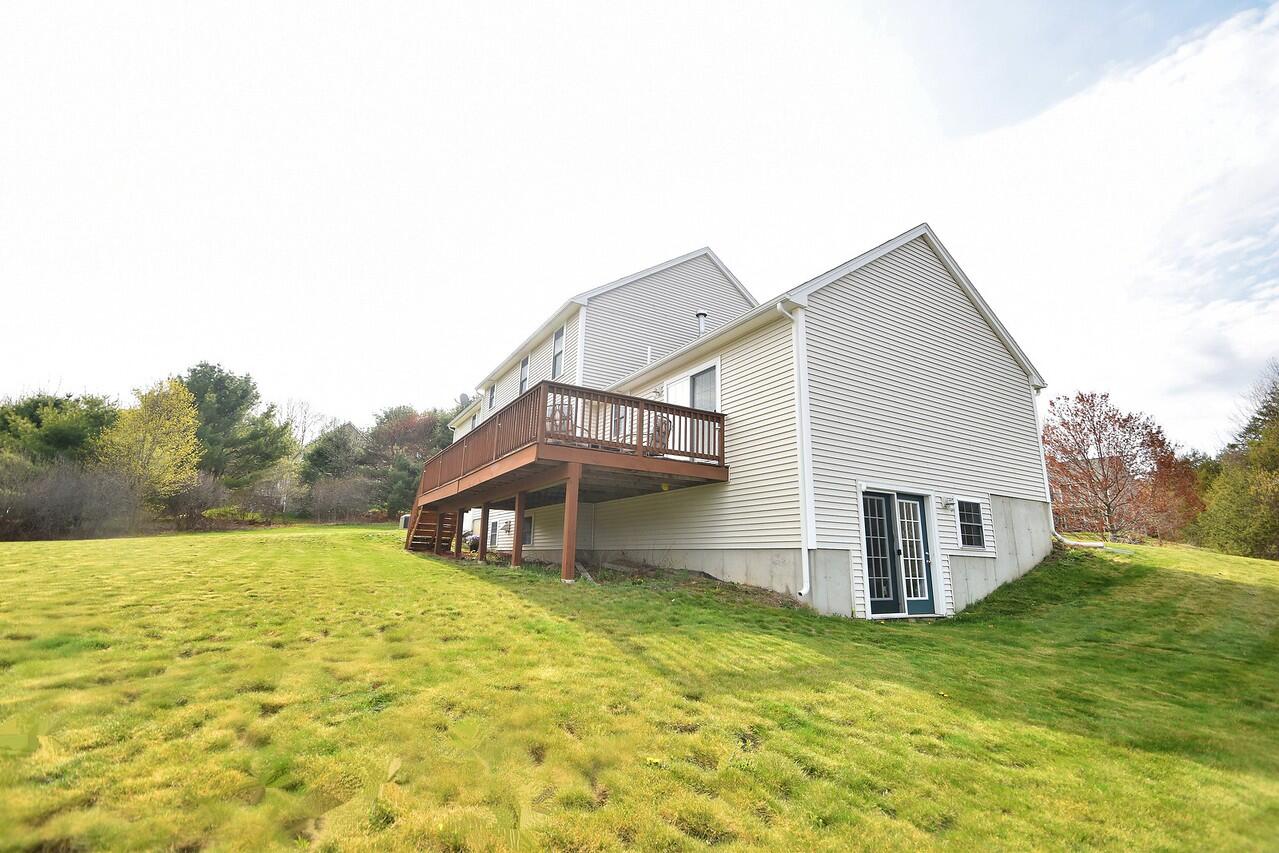 92 Gordon Farms Road Gorham, ME 04038 - Photo 6 of 50 20