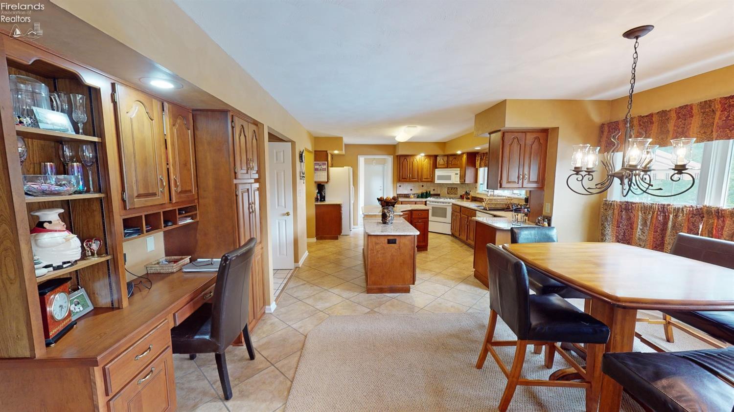 25 Ridge Drive Fremont, OH 43420 - Photo 14 of 58 Gallery Image 14