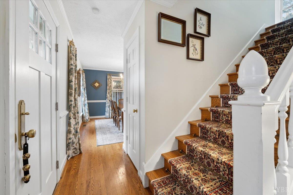 3289 Peaks Road Bedford, VA 24523 - Photo 18 of 71 a view of a hallway with wooden floor and entryway