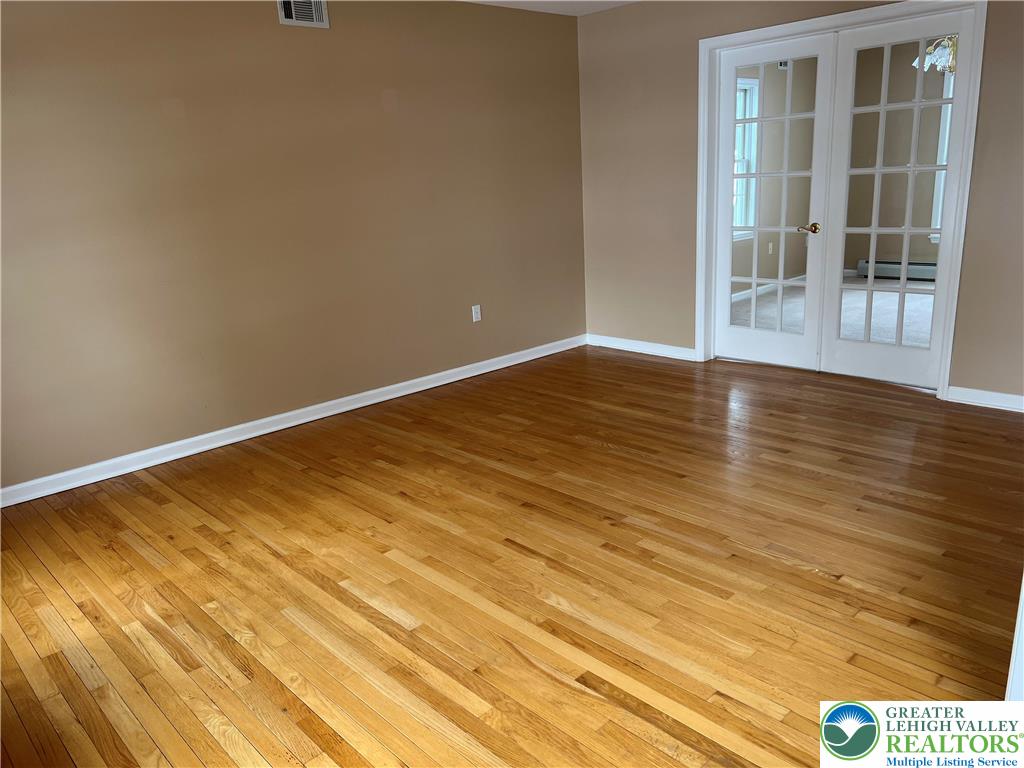 362 Nolf Road Nazareth, PA 18064 - Photo 9 of 45