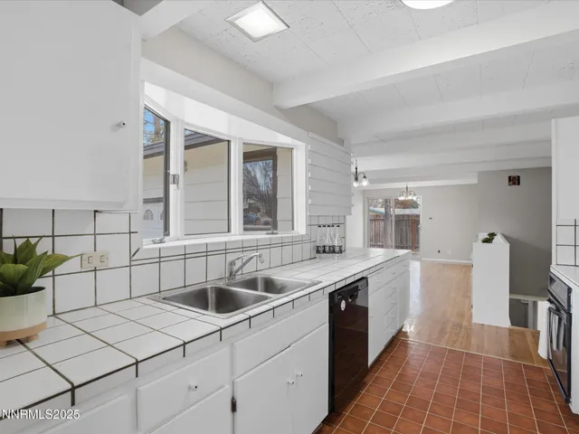 $620,000 | 960 West 12th Street, Reno, NV 89503