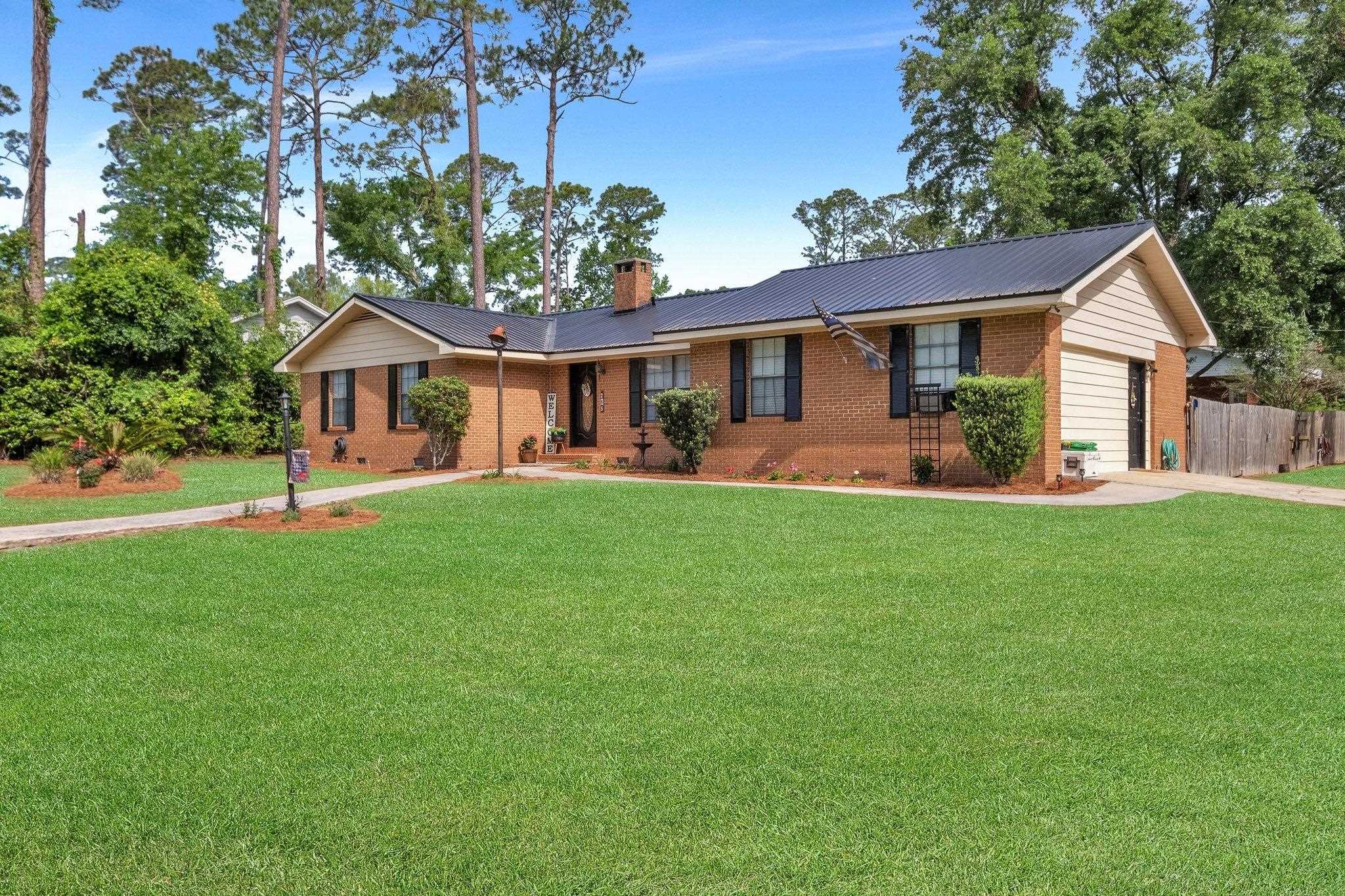 285 Northwest Whispering Pines Loop Madison, FL 32340 - Photo 26 of 34