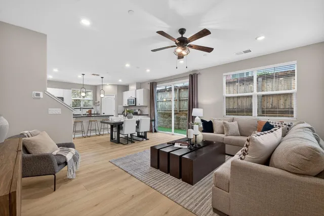 $675,000 | 3225 Sunny Gate Lane, Folsom, CA 95630