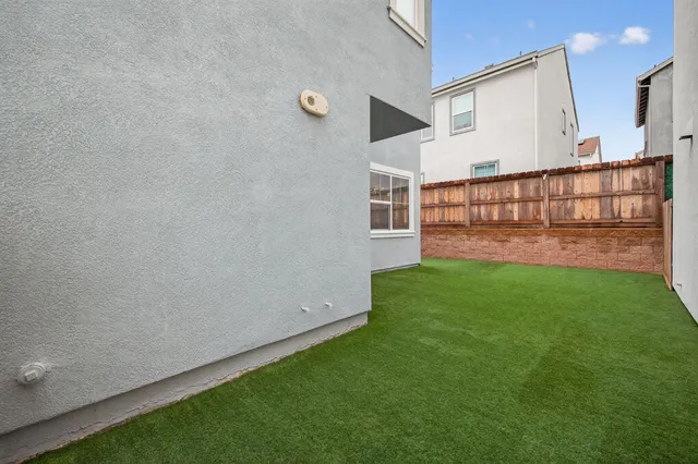 $675,000 | 3225 Sunny Gate Lane, Folsom, CA 95630