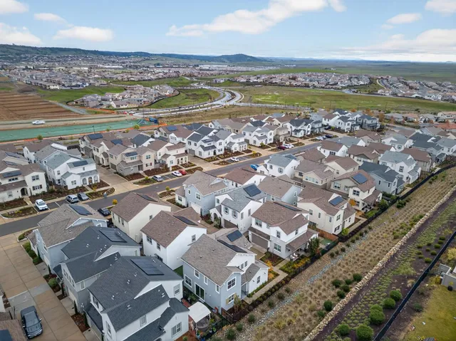 $675,000 | 3225 Sunny Gate Lane, Folsom, CA 95630