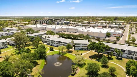 $70,000 | 11201 80th Avenue, Unit 305, Seminole, FL 33772