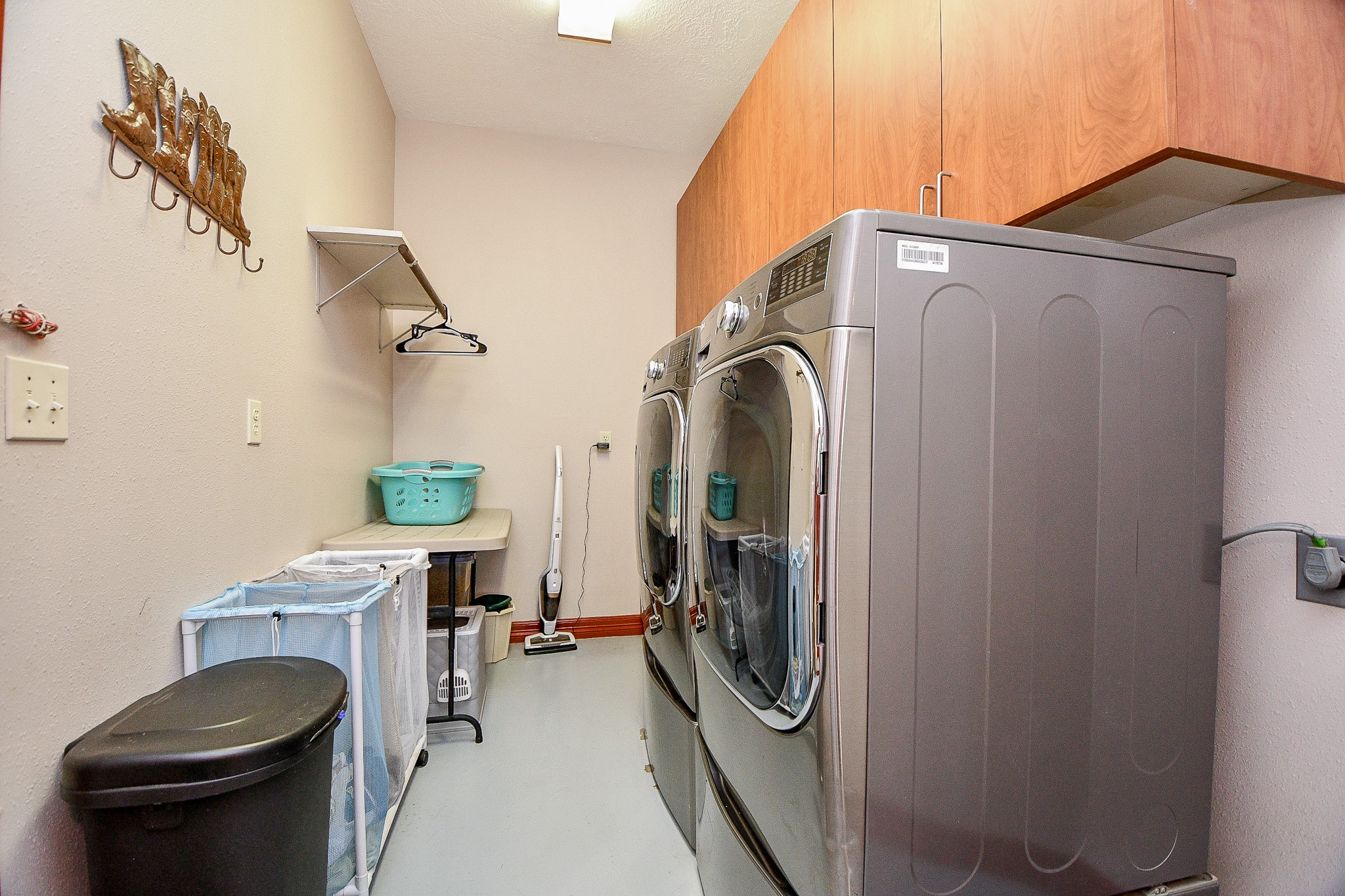 0 Chisolm Trail Wallis, TX 77485 - Photo 11 of 49 Laundry/Mud room off garage main home