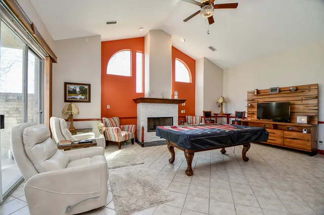 $1,999,500 | 0 Chisolm Trail, Wallis, TX 77485