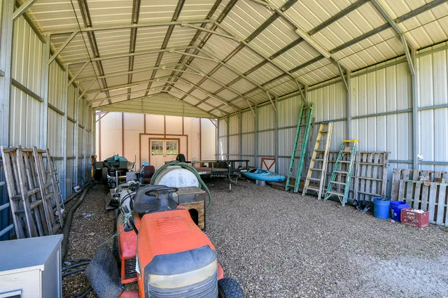 $1,999,500 | 0 Chisolm Trail, Wallis, TX 77485