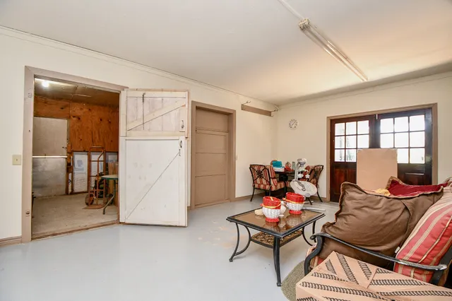 $1,999,500 | 0 Chisolm Trail, Wallis, TX 77485