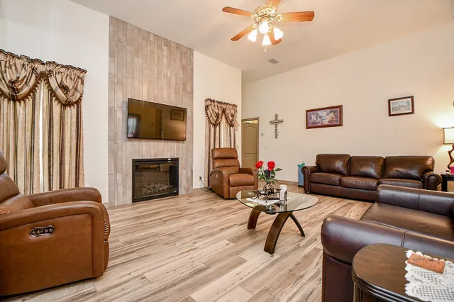 $1,999,500 | 0 Chisolm Trail, Wallis, TX 77485