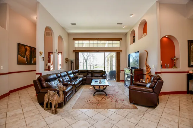 $1,999,500 | 0 Chisolm Trail, Wallis, TX 77485