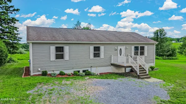$249,900 | 125 Lovell Avenue, Ebensburg, PA 15931