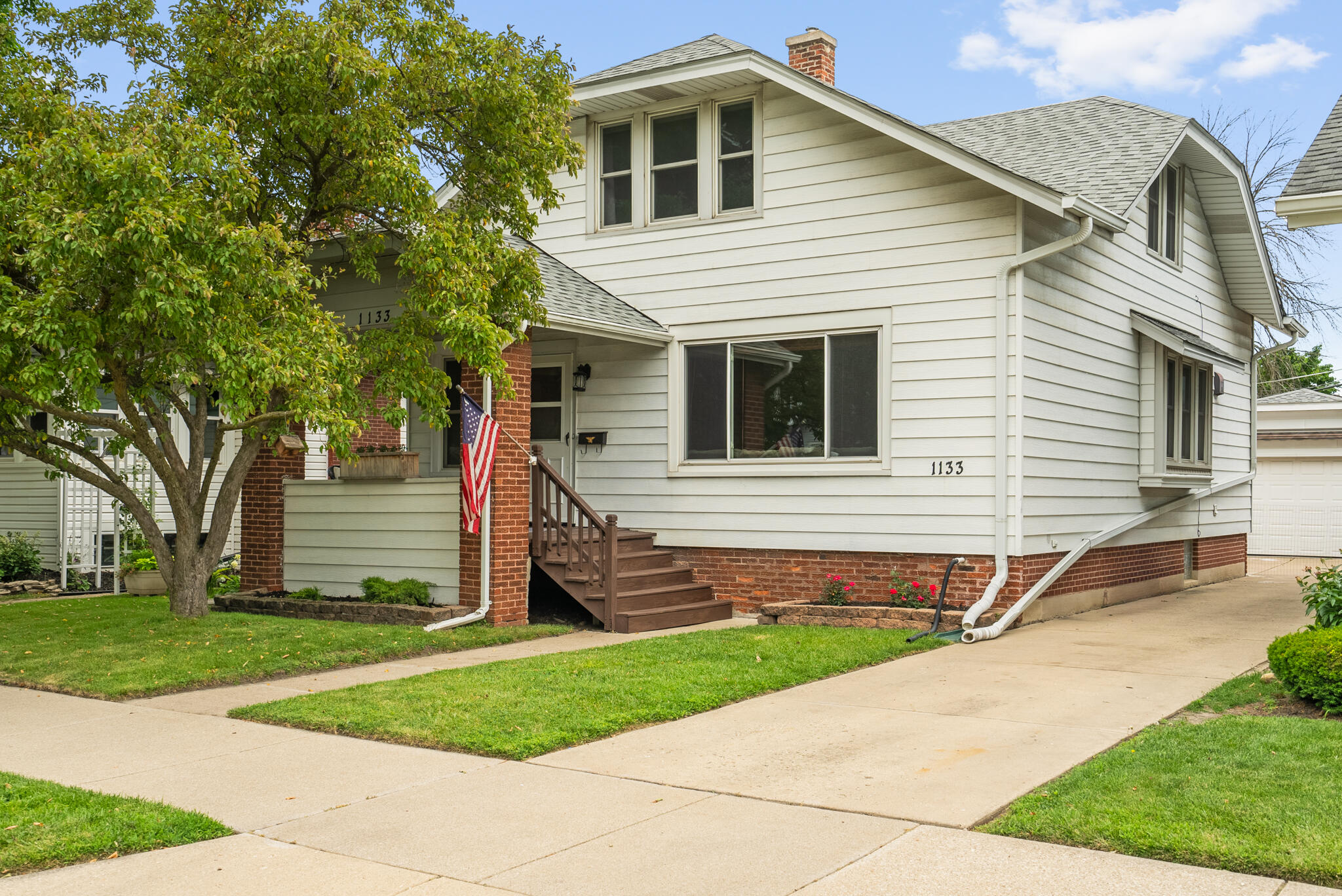 1133 Arthur Avenue Racine, WI 53405 - Photo 1 of 1 1133 Arthur Avenue