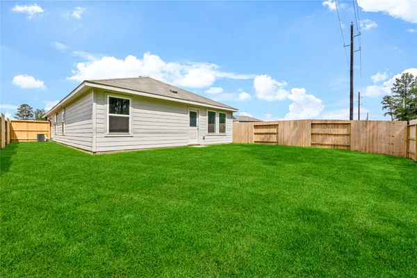 $1,750 | 915 Songbird Lane, Magnolia, TX 77354
