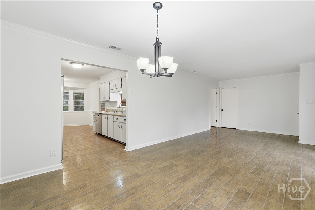 108 Steerforth Road Savannah, GA 31410 - Photo 7 of 32