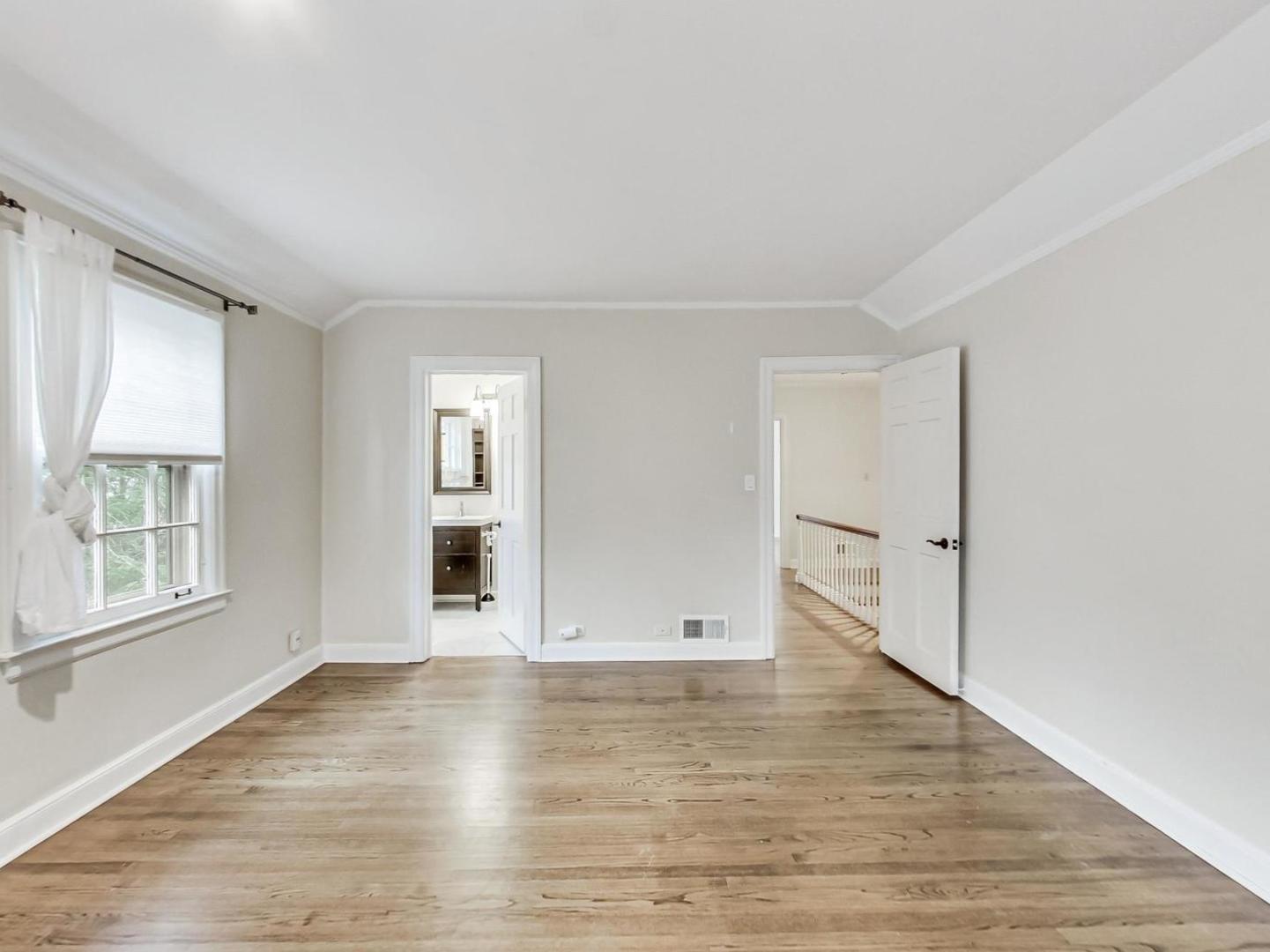 2929 Indianwood Road Wilmette, IL 60091 - Photo 16 of 28