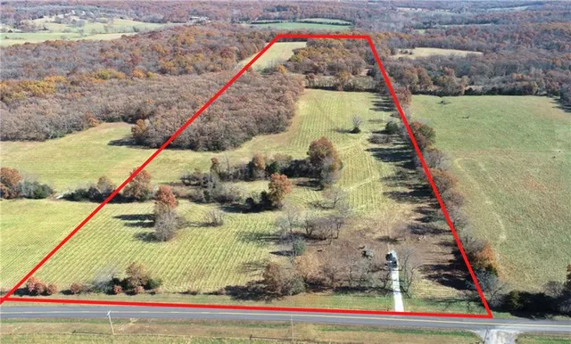 $257,000 | Tbdb South Tbdb S J Highway, Stockton, MO 65785