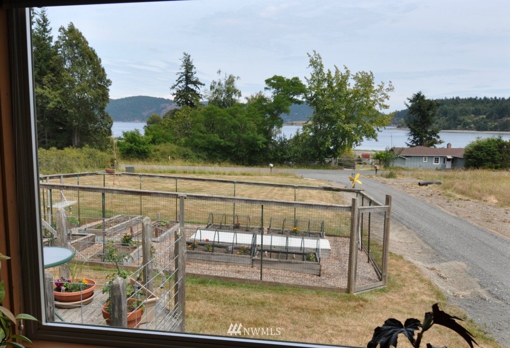 1318 Port Stanley Road Lopez Island, WA 98261 - Photo 12 of 17