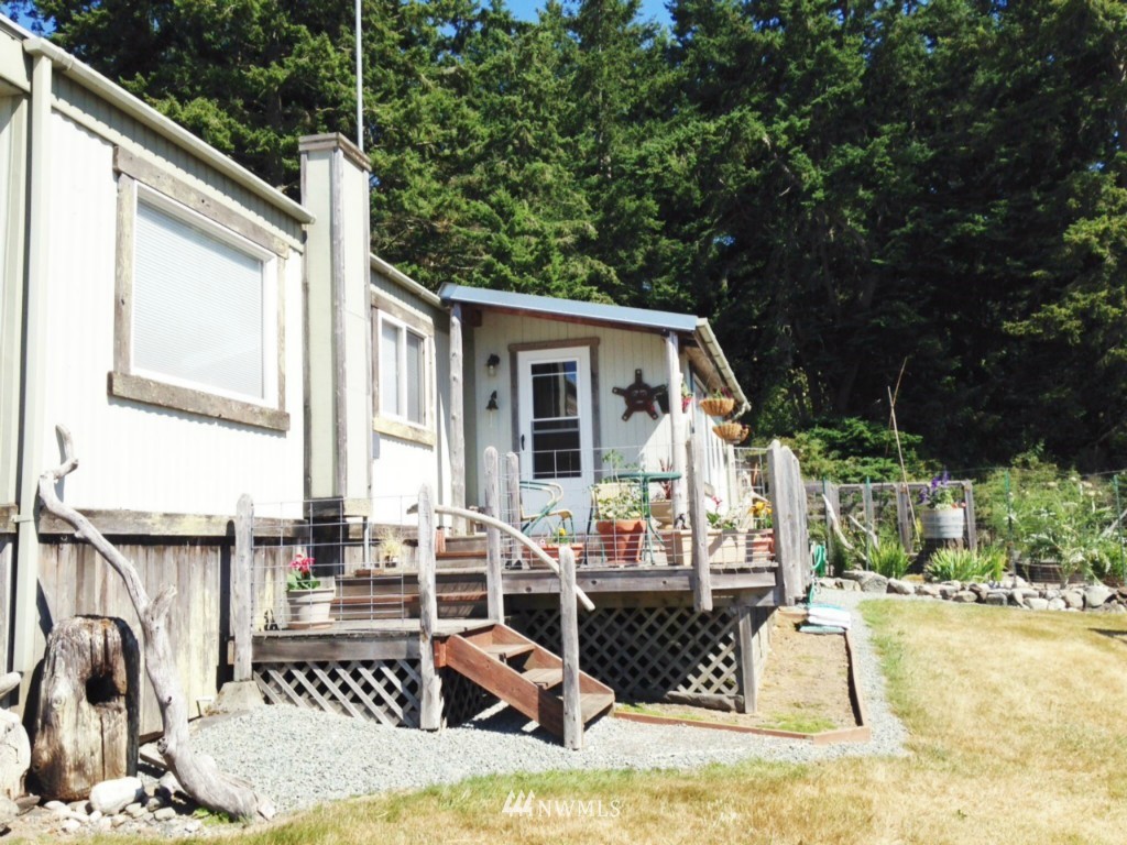 1318 Port Stanley Road Lopez Island, WA 98261 - Photo 4 of 17