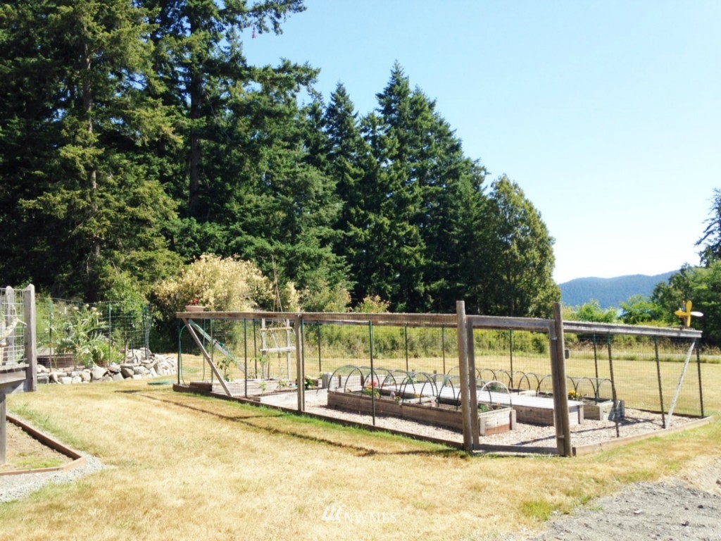 1318 Port Stanley Road Lopez Island, WA 98261 - Photo 8 of 17