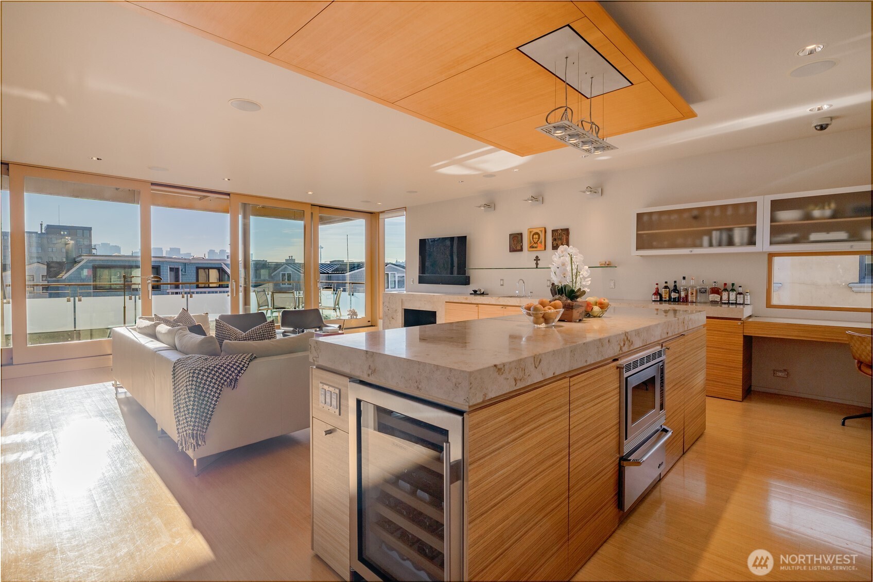 2369 Fairview Avenue East, Unit 6 Seattle, WA 98102 - Photo 11 of 40