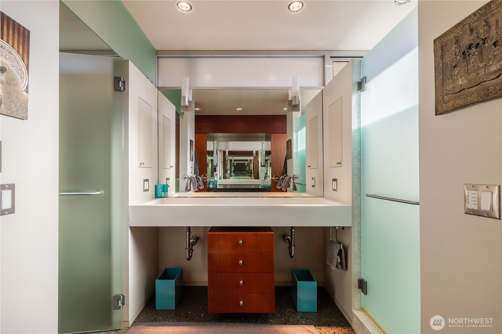 2369 Fairview Avenue East, Unit 6 Seattle, WA 98102 - Photo 32 of 40