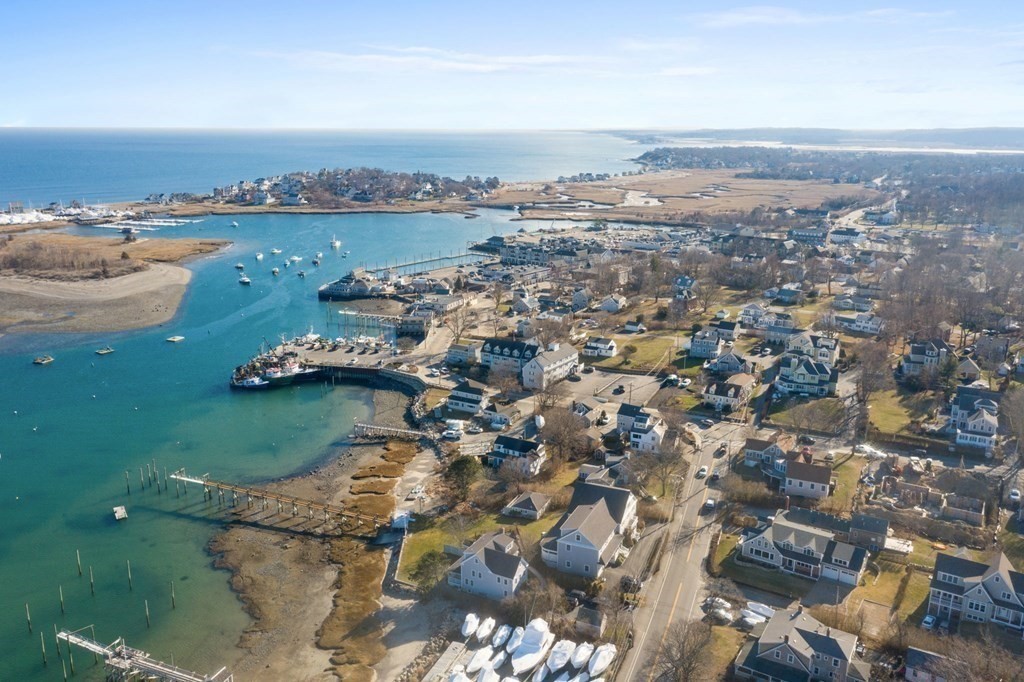 7 Jericho Road Scituate, MA 02066 - Photo 3 of 32 Gallery Image 3