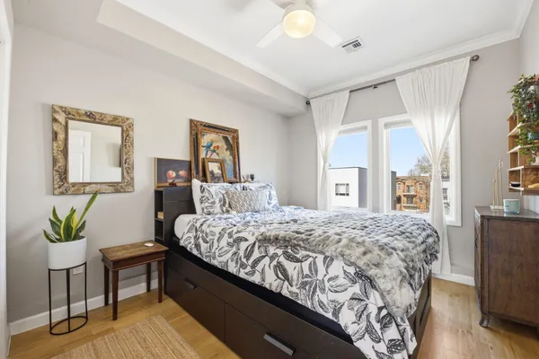 $3,800 | 936 Pavonia Avenue, Unit 3B, Jersey City, NJ 07306