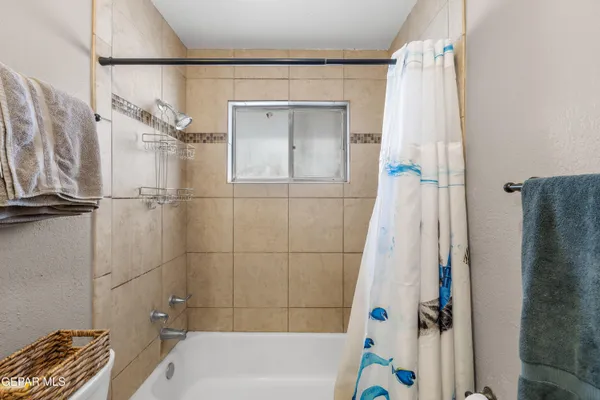 $315,000 | 6201 Heath Way, El Paso, TX 79912