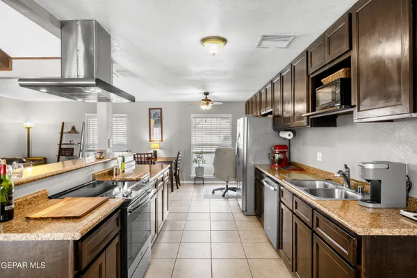 $315,000 | 6201 Heath Way, El Paso, TX 79912