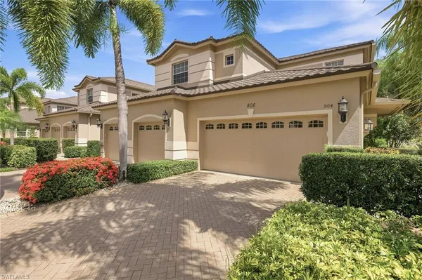 $675,000 | 806 Regency Reserve Circle, Unit 904, Naples, FL 34119