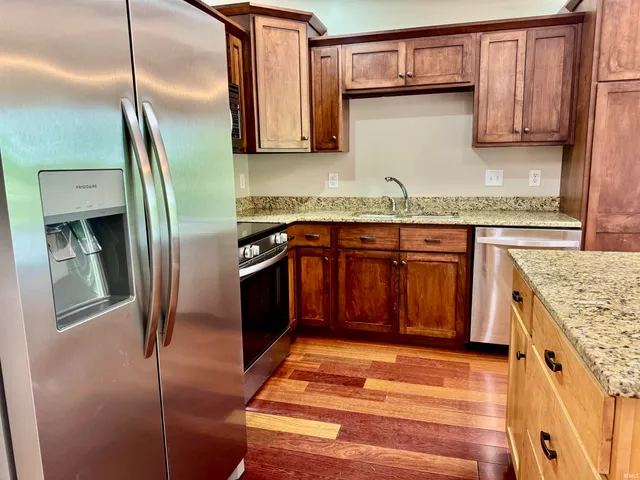 $515,900 | 803 Spyglass Drive, Bedford, IN 47421