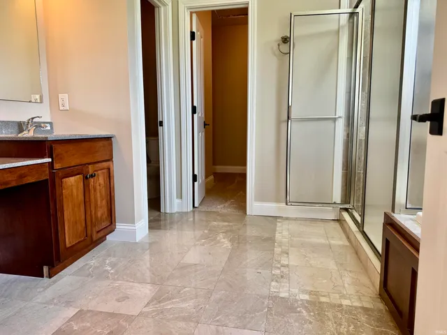 $515,900 | 803 Spyglass Drive, Bedford, IN 47421