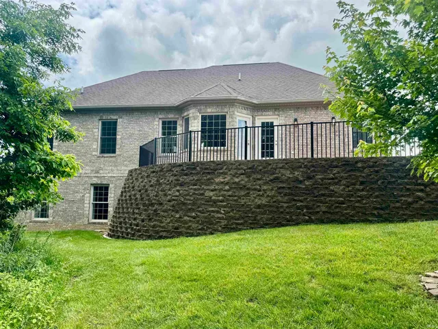 $515,900 | 803 Spyglass Drive, Bedford, IN 47421