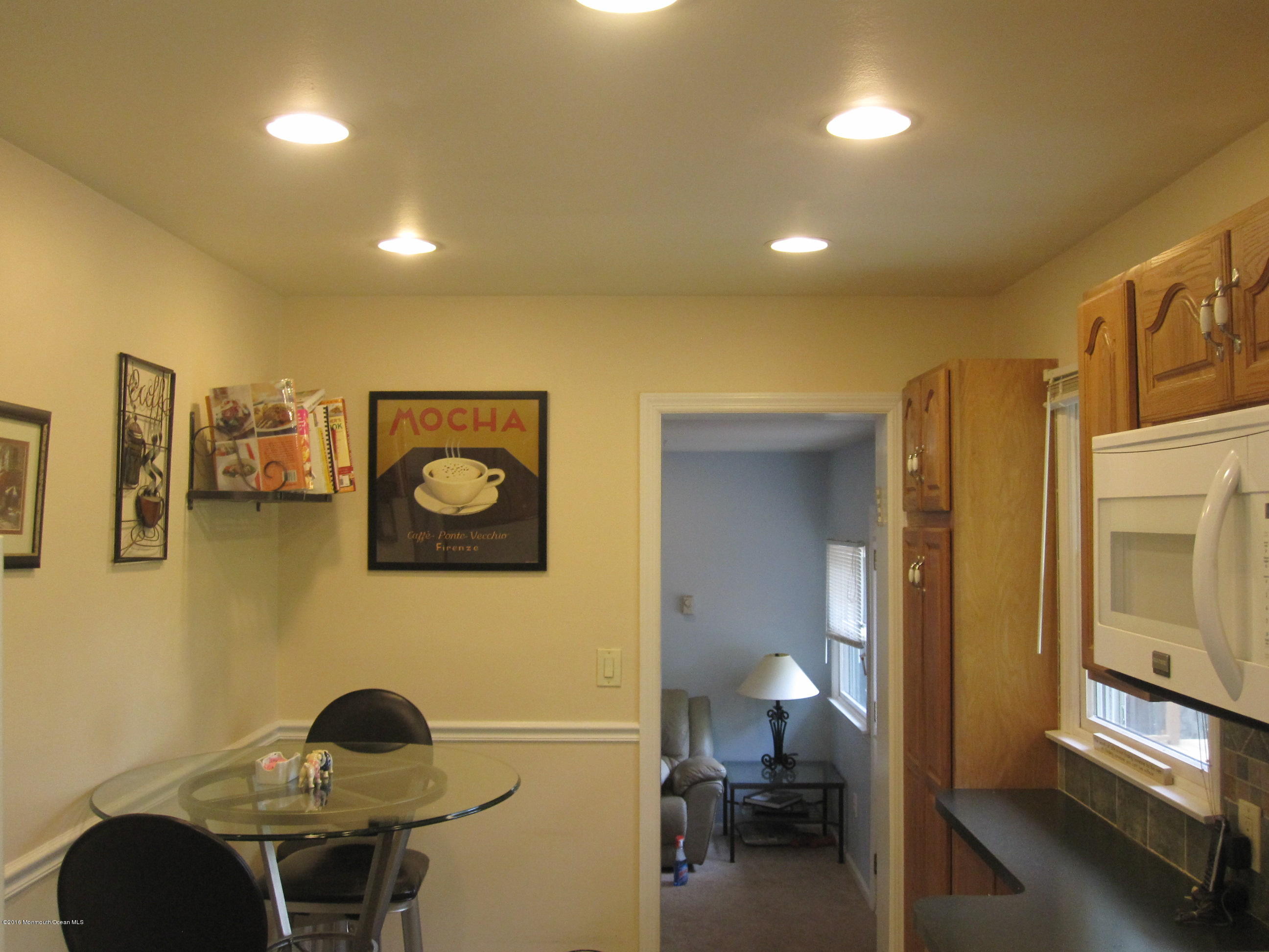 121 Pension Road Manalapan, NJ 07726 - Photo 4 of 24 2016-05-11 11.14.28
