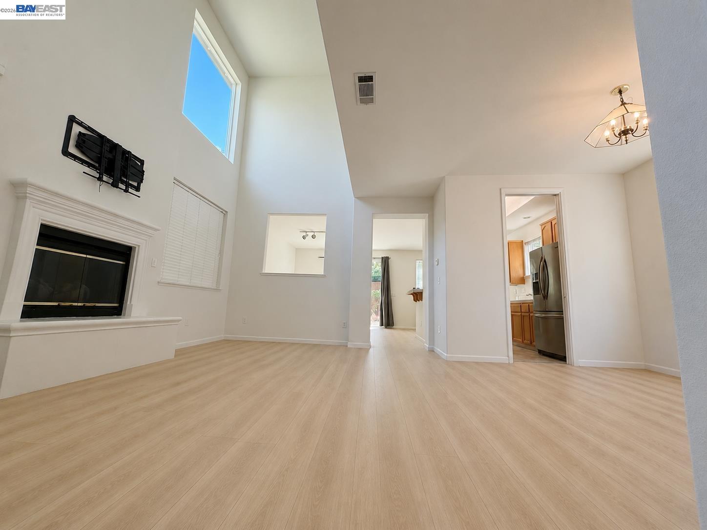 5168 Academy Road Concord, CA 94521 - Photo 4 of 21