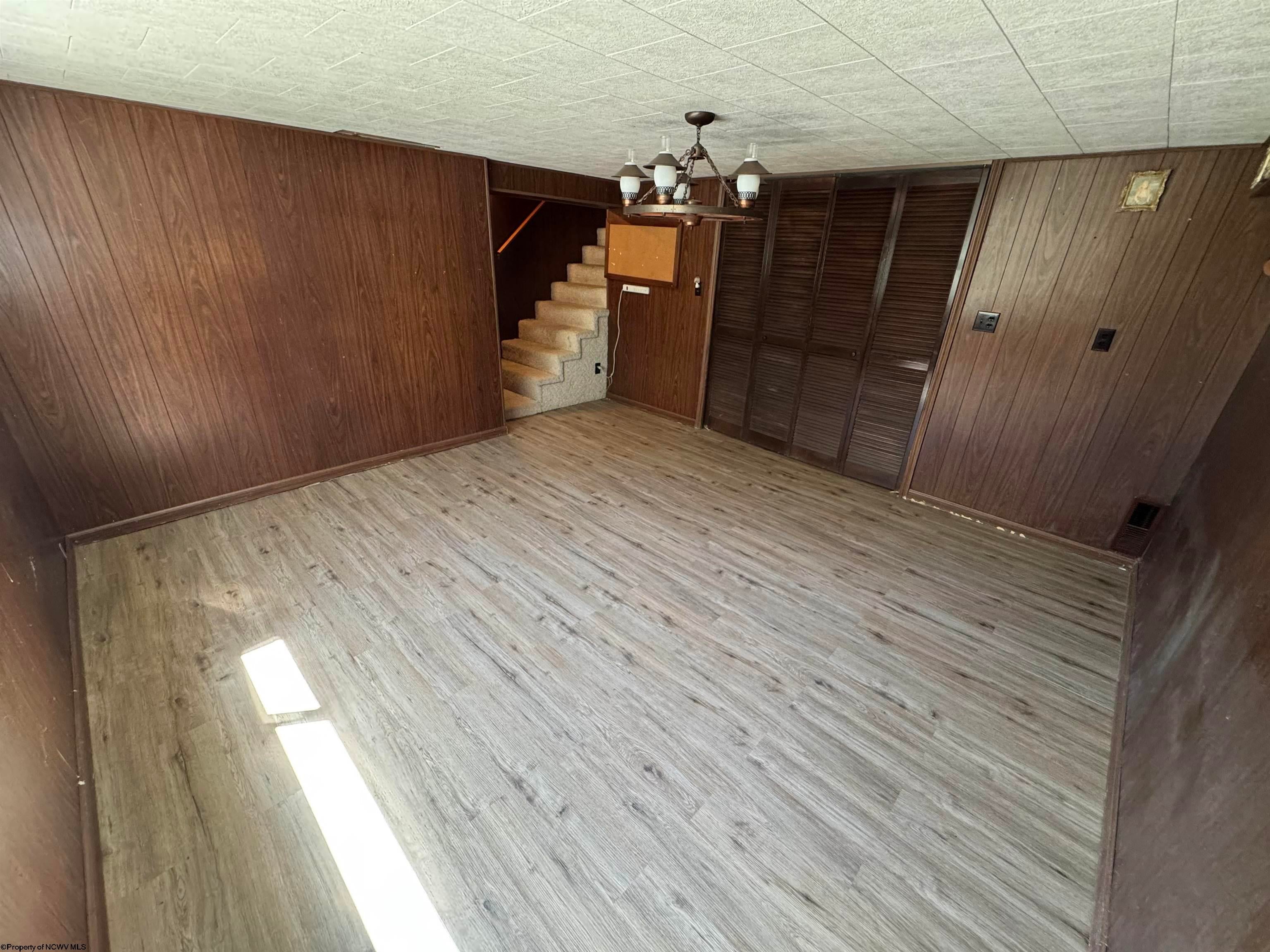 825 Colfax Road Fairmont, WV 26554 - Photo 21 of 25 Gallery Image 21