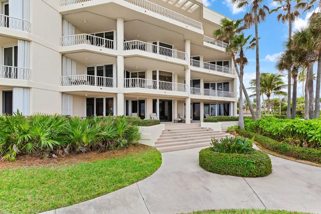 $2,900,000 | 2900 Southeast Dune Drive, Unit 105, Stuart, FL 34996