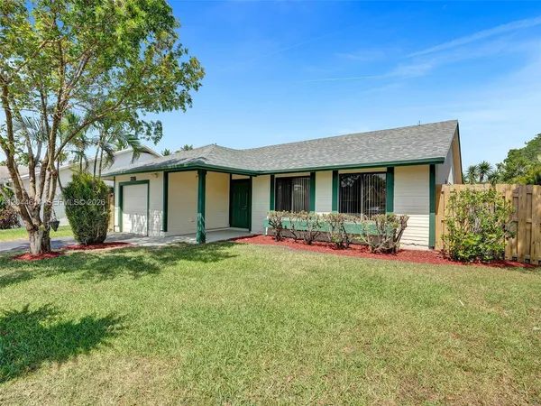$3,400 | 3216 Northwest 105th Avenue, Sunrise, FL 33351