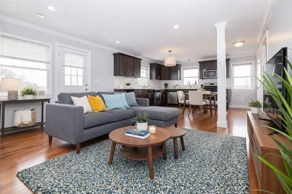 $3,000 | 255 Waterman Street, Unit 4, Providence, RI 02906