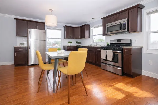 $3,000 | 255 Waterman Street, Unit 4, Providence, RI 02906