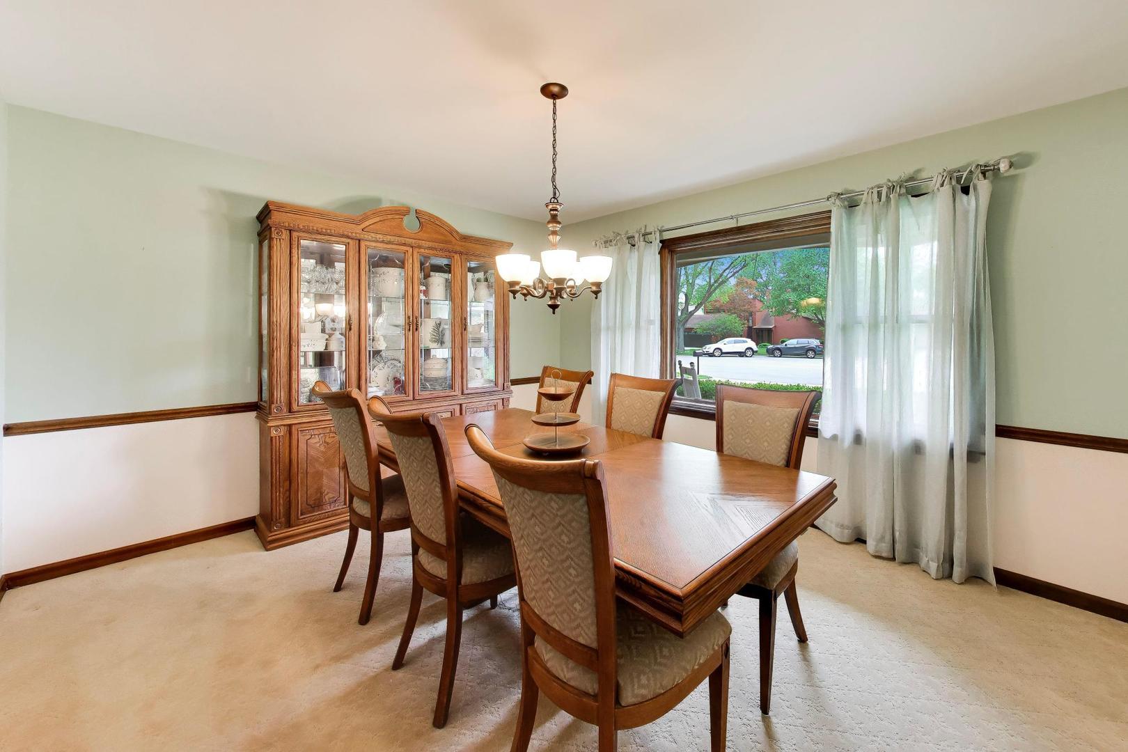 2302 Lisa Court Rolling Meadows, IL 60067 - Photo 6 of 46